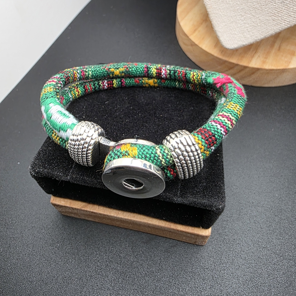SNAP Bracelet Colorful Woven Green, White, and Red  Accents (1933I)